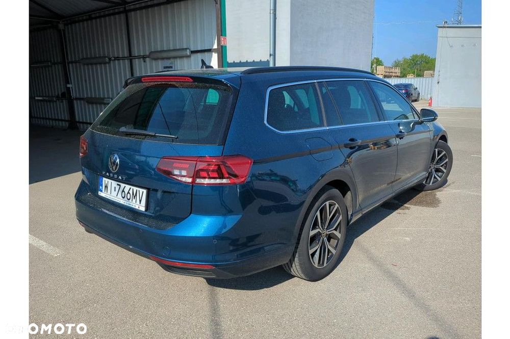 Volkswagen Passat Variant - 3