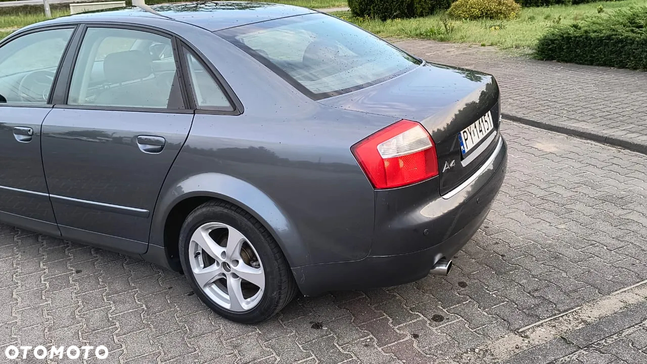 Audi A4 2.0 - 33