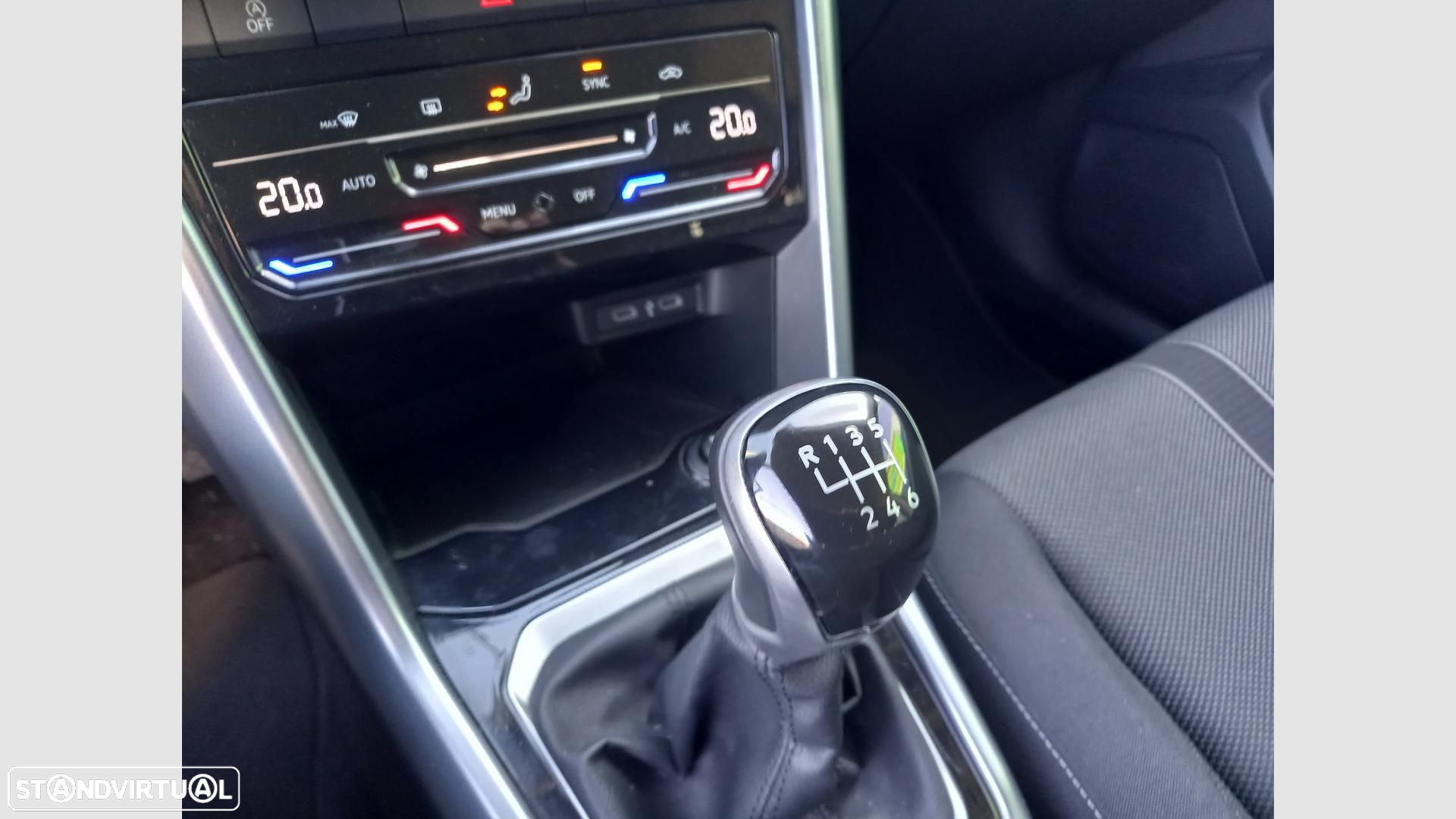 VW T-Roc 1.0 TSI Style - 28