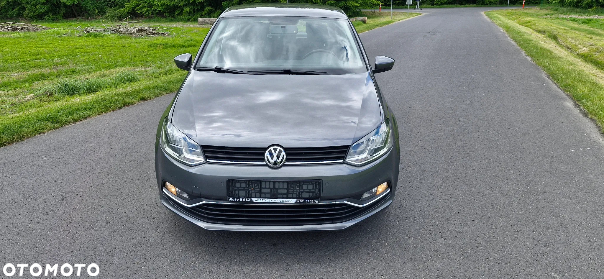 Volkswagen Polo 1.0 (Blue Motion Technology) Comfortline - 17