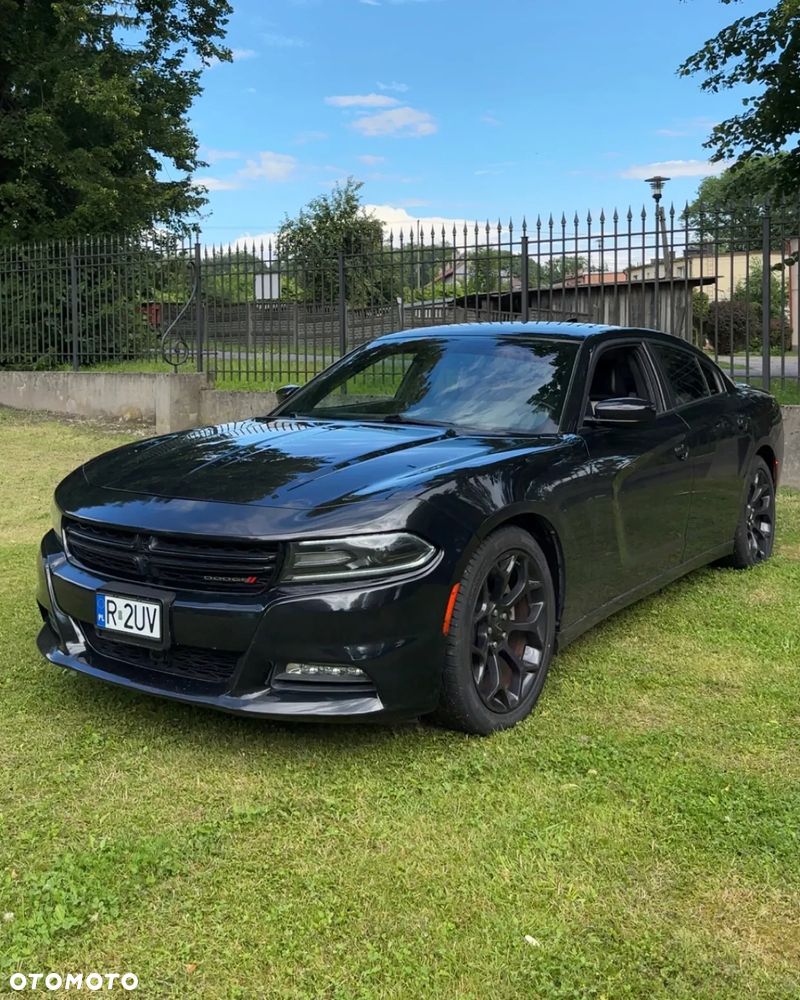 Dodge Charger 5.7 R/T - 1