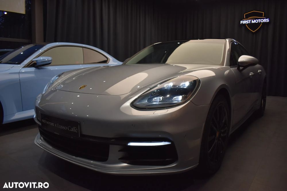 Porsche Panamera 4 - 4