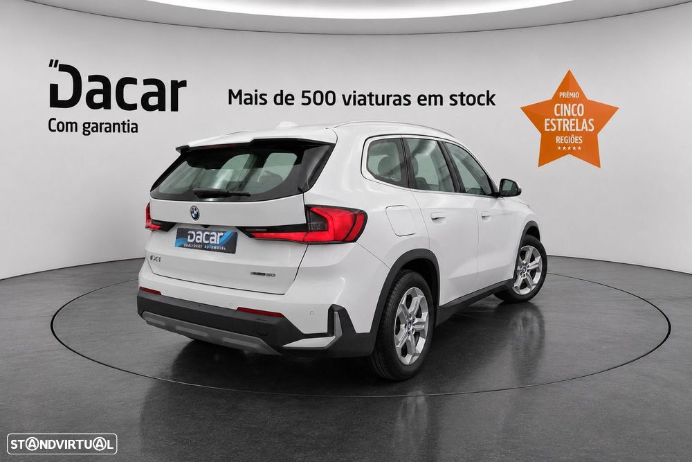 BMW iX1 xDrive30 - 3