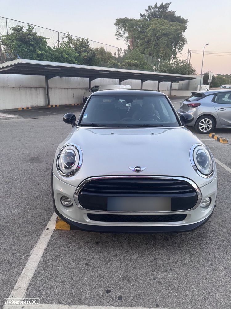 MINI 3 Portas Cooper D Auto - 2