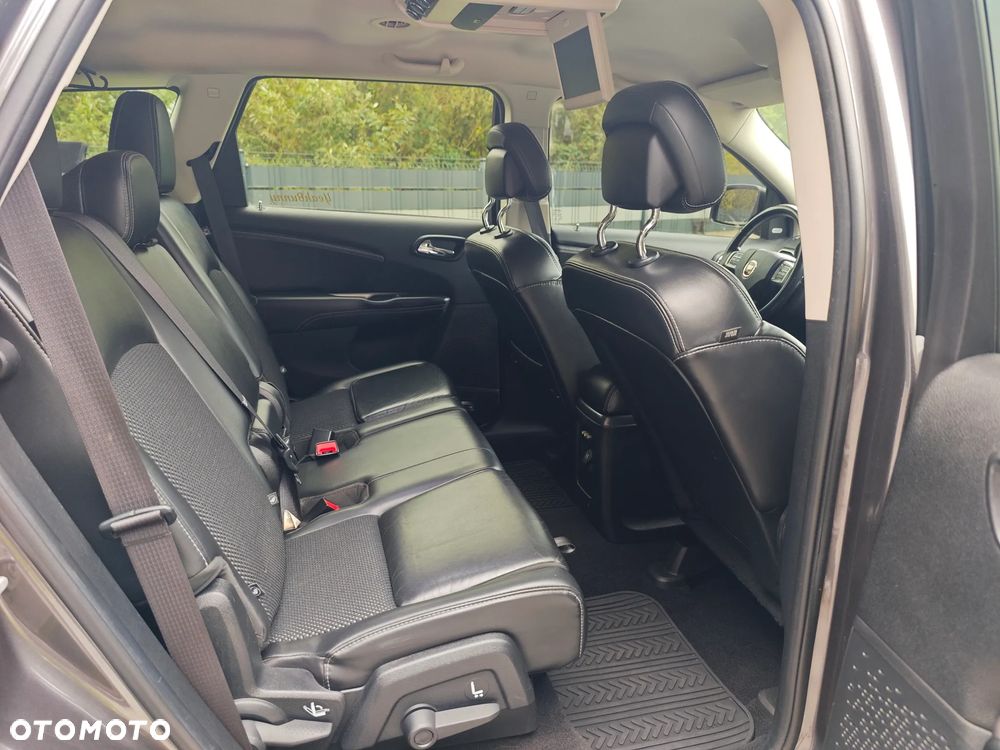 Fiat Freemont 2.0 Multijet 16V DPF Automatik Allrad Cross - 16