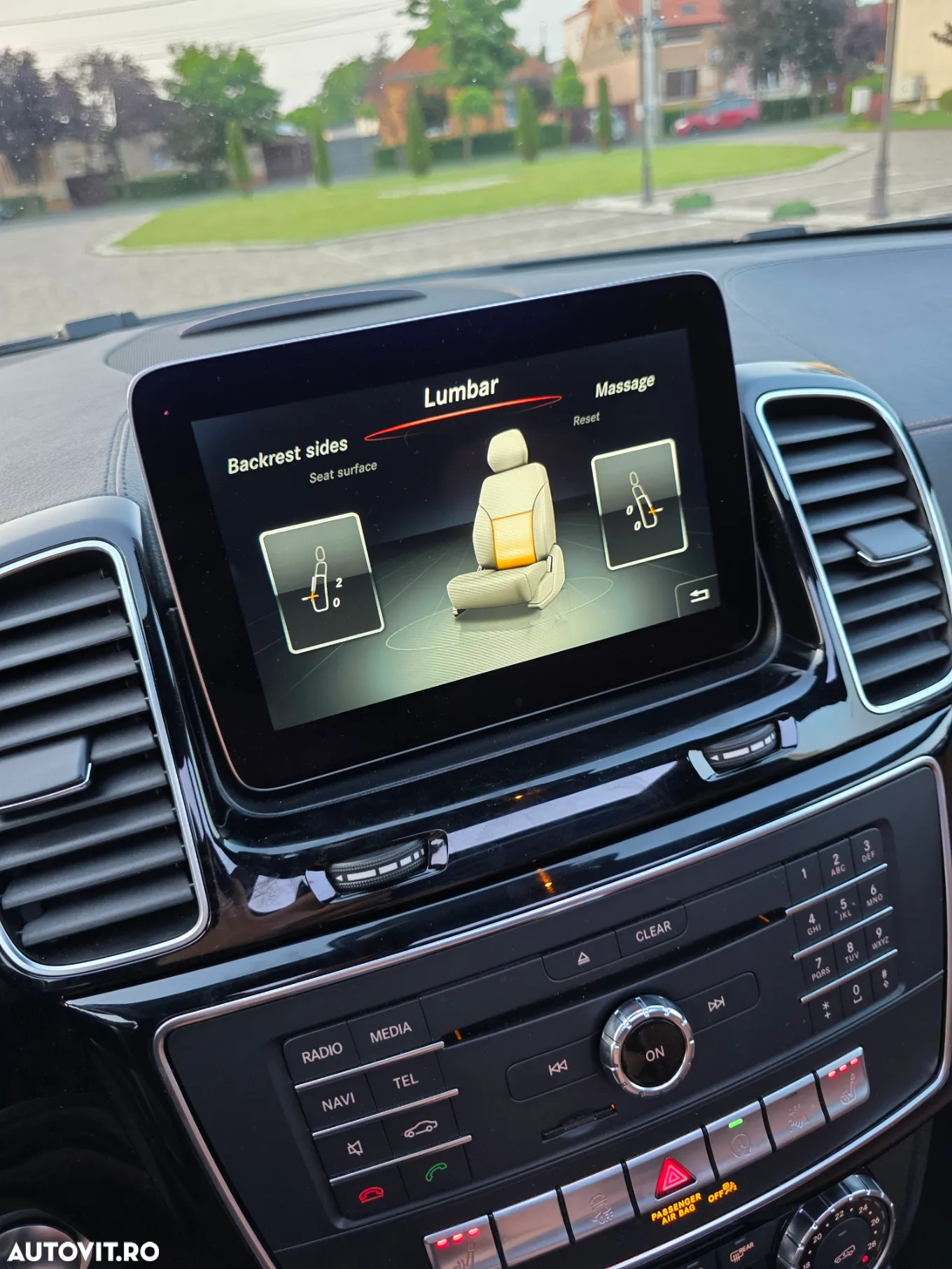 Mercedes-Benz GLE 350 d 4Matic 9G-TRONIC AMG Line - 38