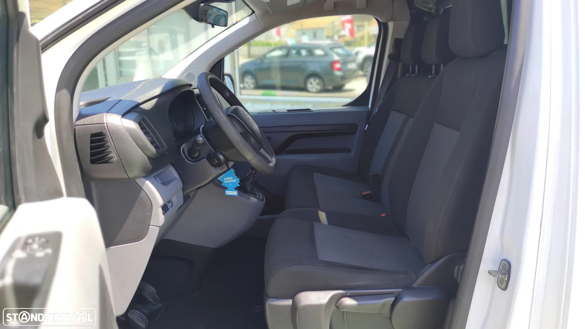 Citroën Jumpy 1.6 BlueHDi M - 13