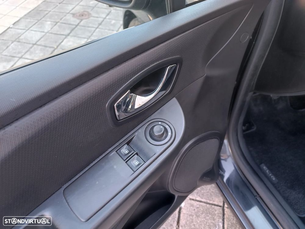 Renault Clio 1.5 dCi Confort 89g - 15