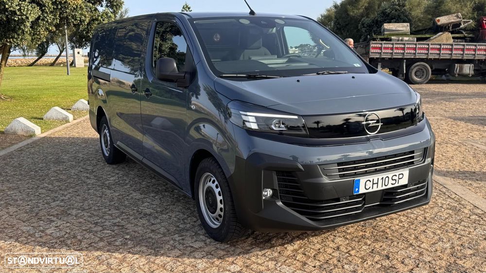 Opel Vivaro 1.5 CDTi L3H1 Essentia - 1