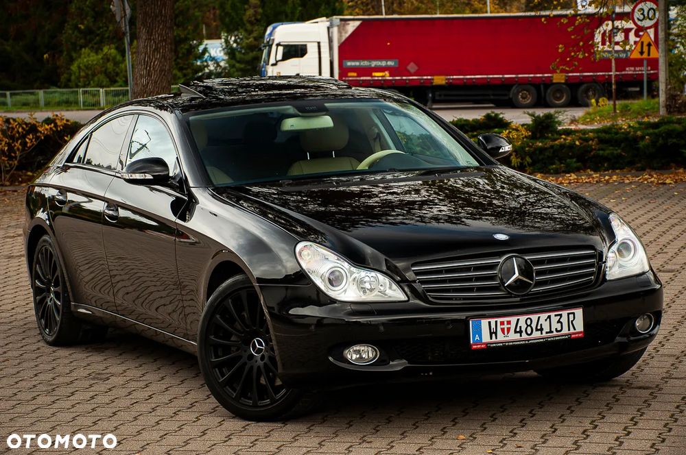 Mercedes-Benz CLS 500 - 25