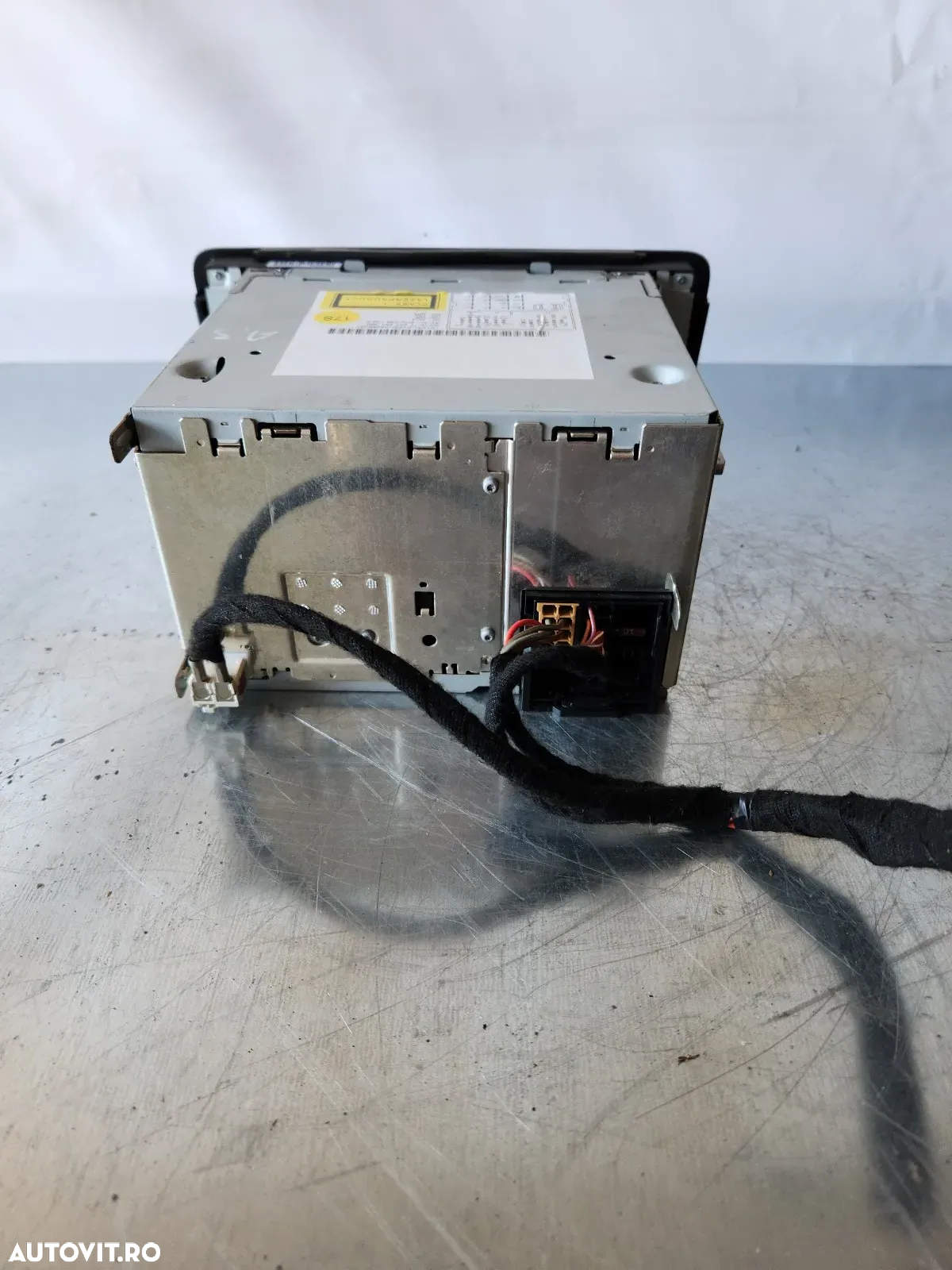 Radio Cd Player Chorus Audi A3 8P Cod 8PC - 5
