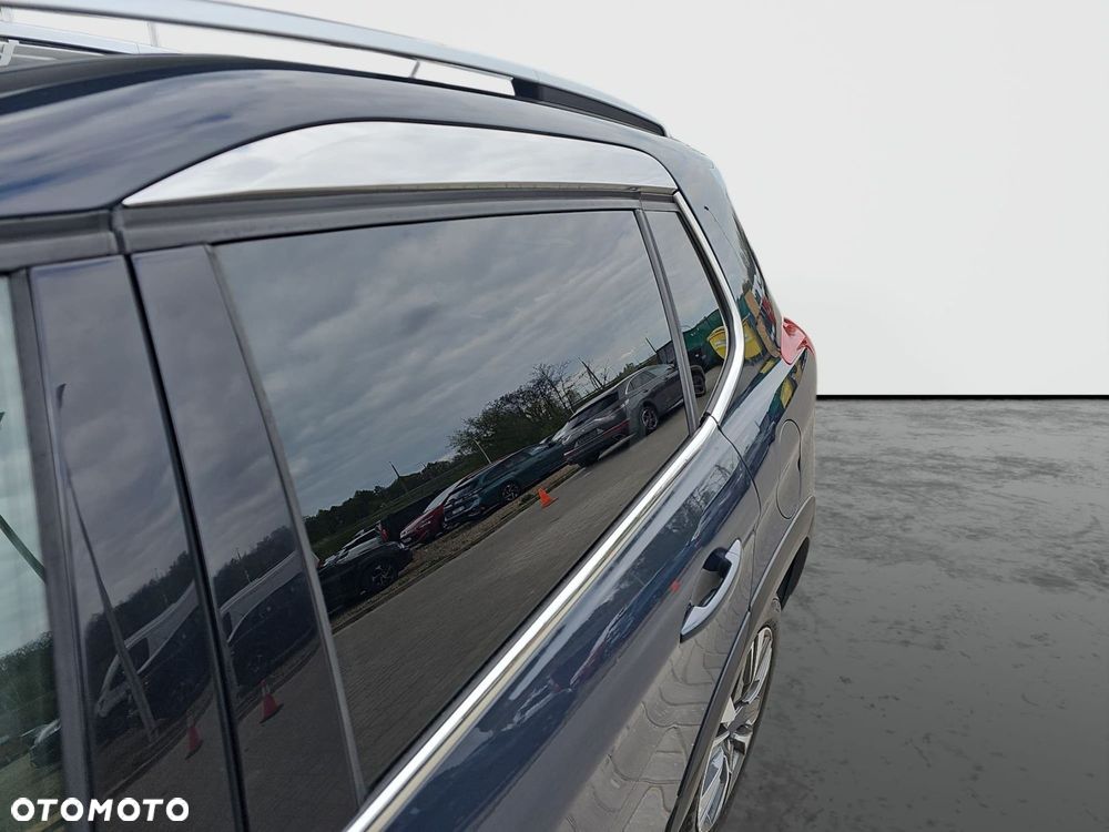 Peugeot 2008 1.2 Pure Tech GPF Allure S&S EAT6 - 13