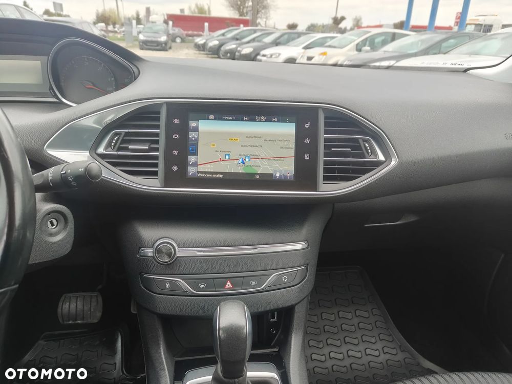 Peugeot 308 - 22