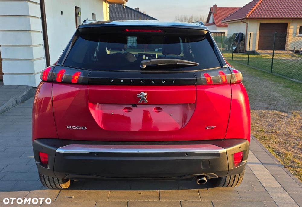 Peugeot 2008 BlueHDi 130 EAT8 GT - 6