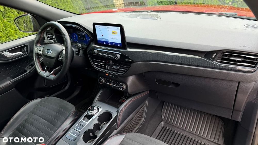 Ford Kuga 2.0 EcoBlue AWD ST-Line - 14