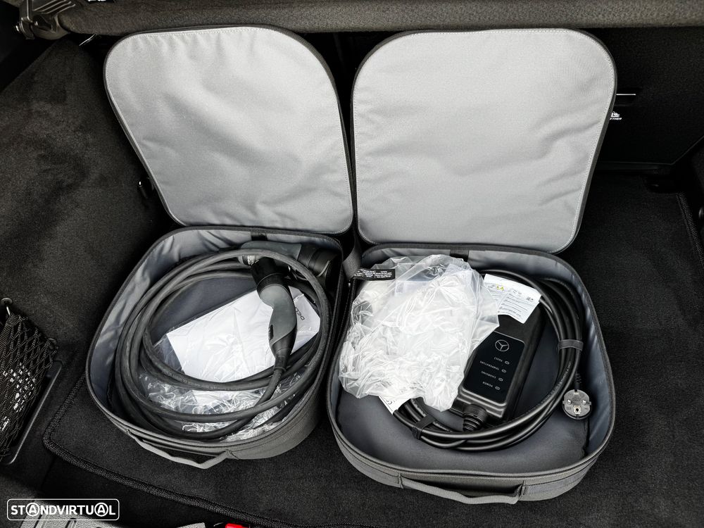 Mercedes-Benz GLA 250 e AMG Line - 25