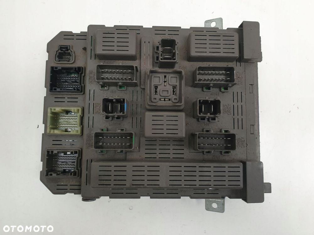 Peugeot 607 2.2 MODUŁ BSI Skrzynka bezpieczników - 1