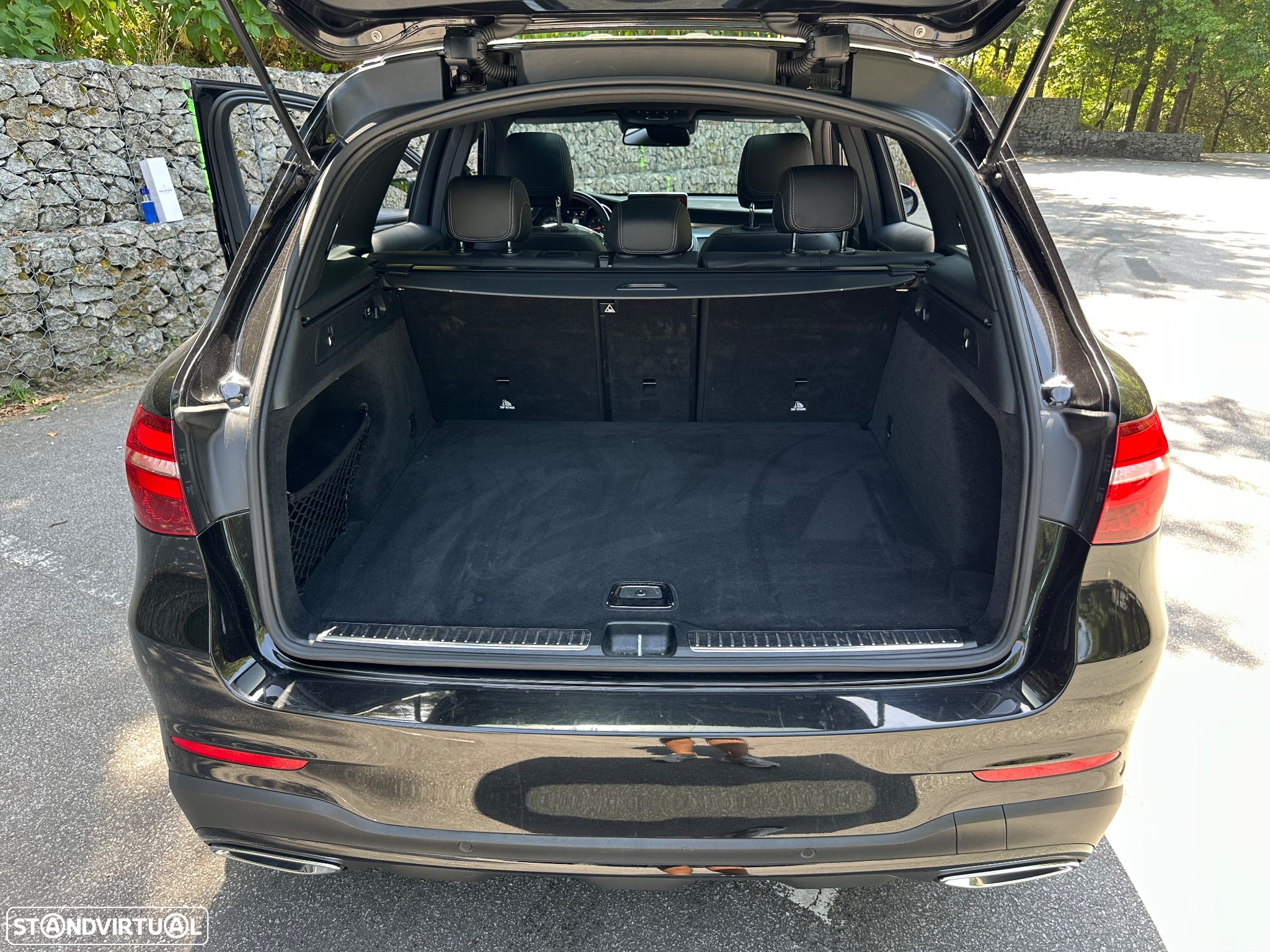 Mercedes-Benz GLC 350 d 4Matic 9G-TRONIC AMG Line - 24