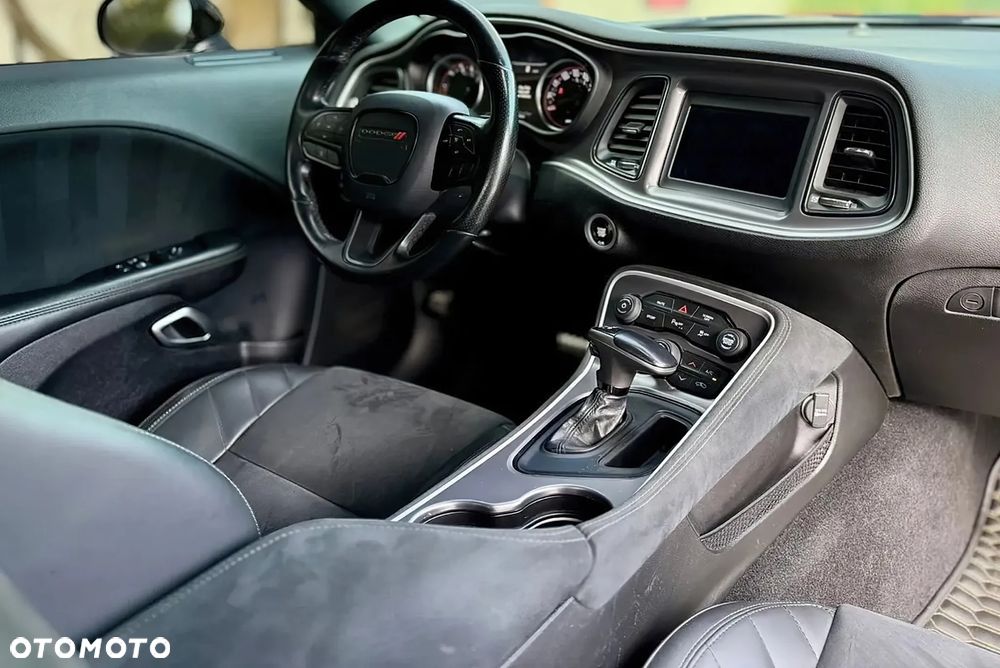 Dodge Challenger 5.7 R/T - 9