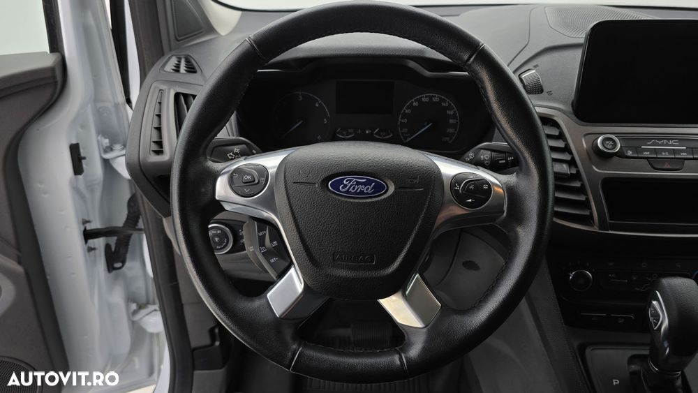 Ford Transit Connect - 15