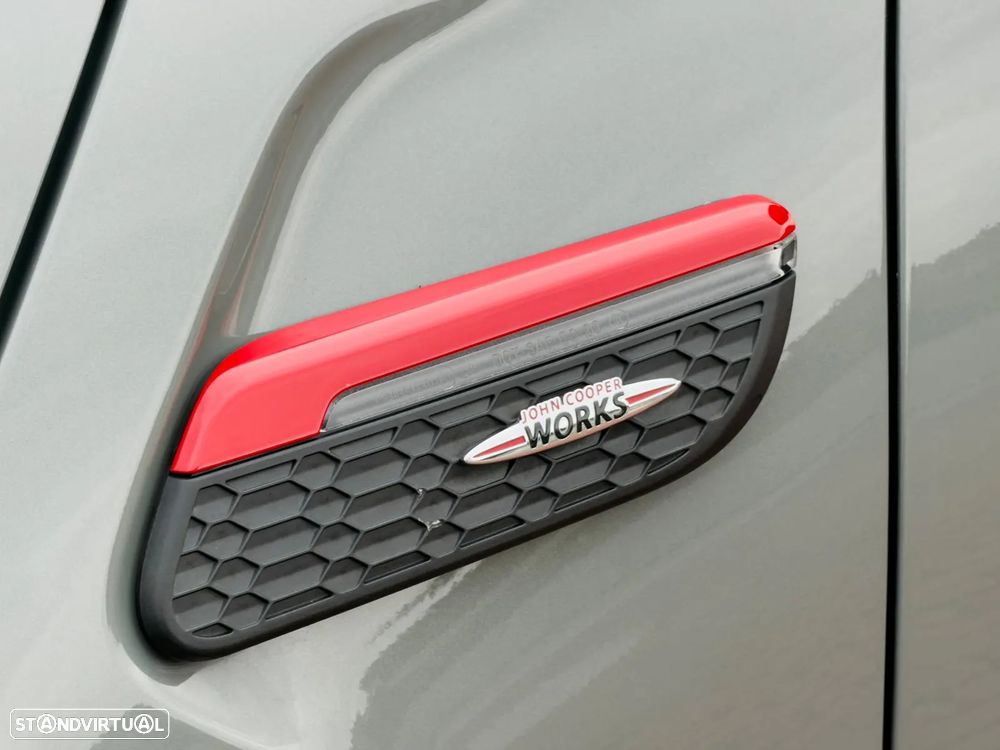 MINI 3 Portas John Cooper Works Auto Desportiva - 3