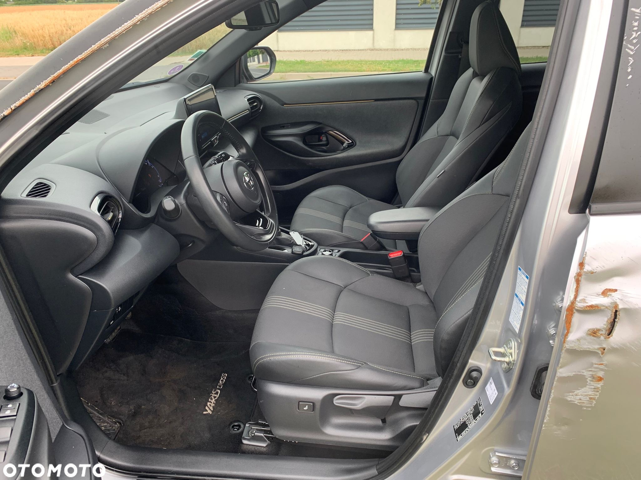 Toyota Yaris Cross Hybrid 1.5 Premiere Edition 4x4 - 16