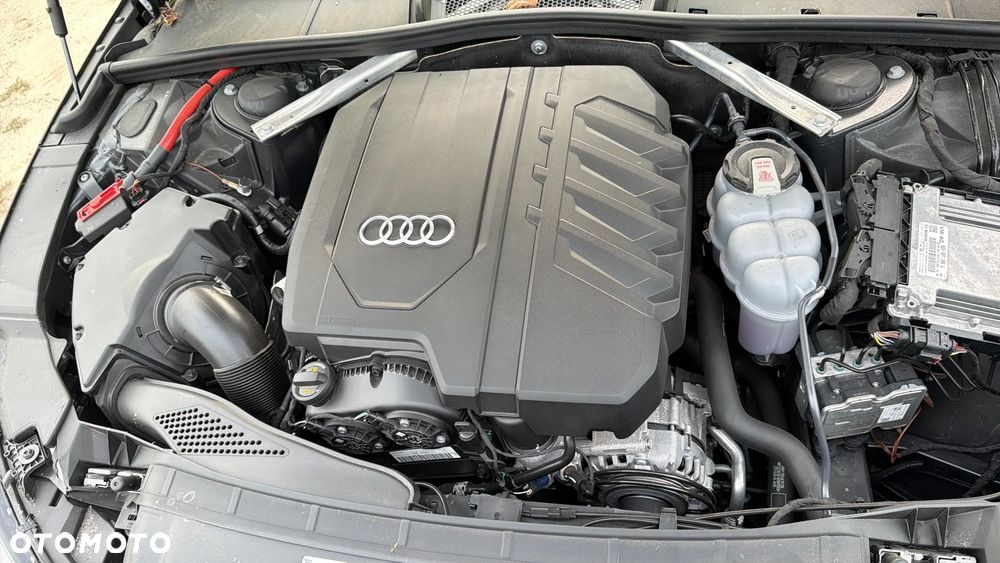 Audi A4 Avant 40 TFSI S tronic - 34