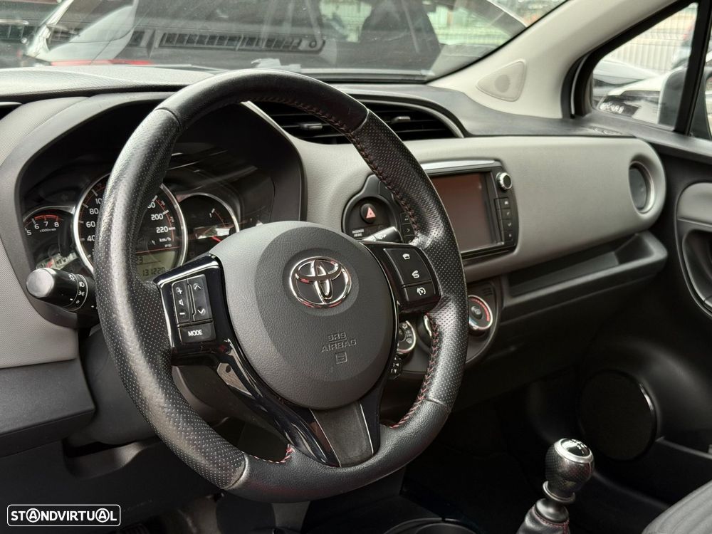 Toyota Yaris 1.33 VVT-i Sport - 7
