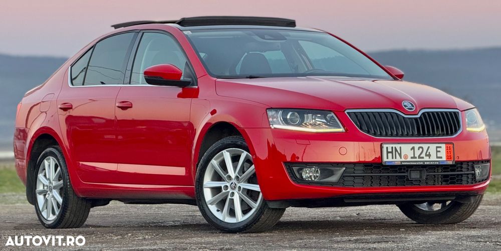 Skoda Octavia 2.0 TDI DSG 4X4 RS - 1