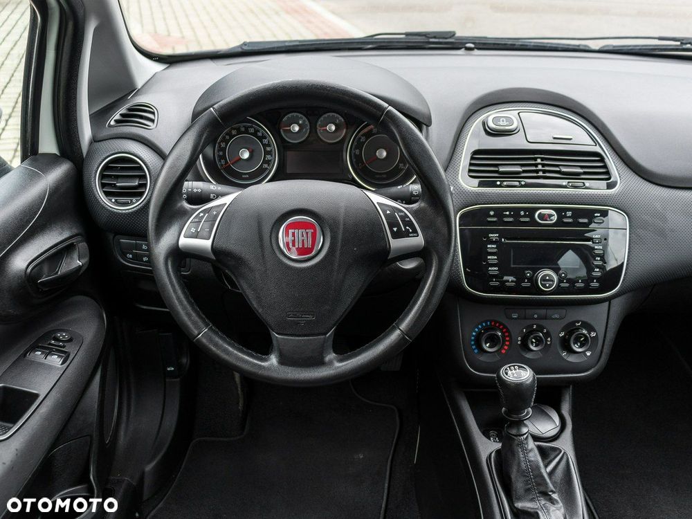 Fiat Grande Punto - 16