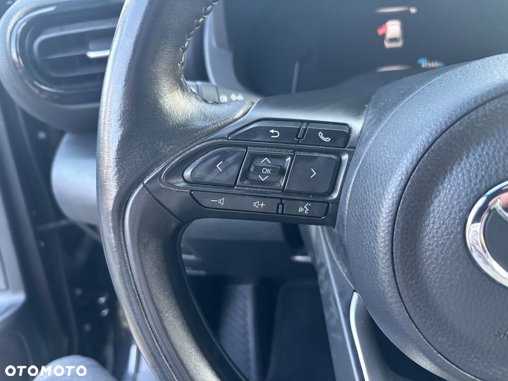 Toyota Yaris Cross Hybrid 1.5 Comfort - 23