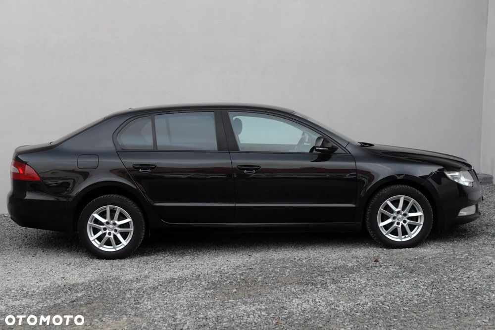 Skoda Superb 1.6 TDI Elegance Greenline - 29