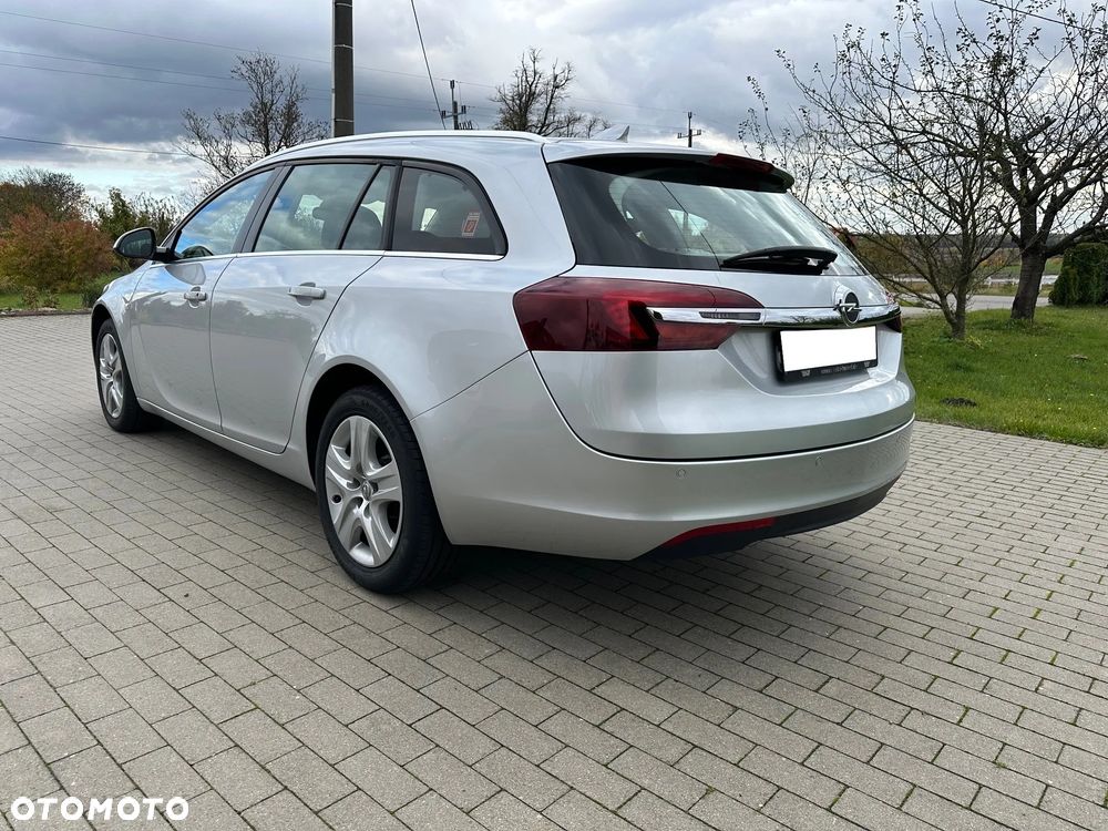 Opel Insignia 1.6 CDTI - 10