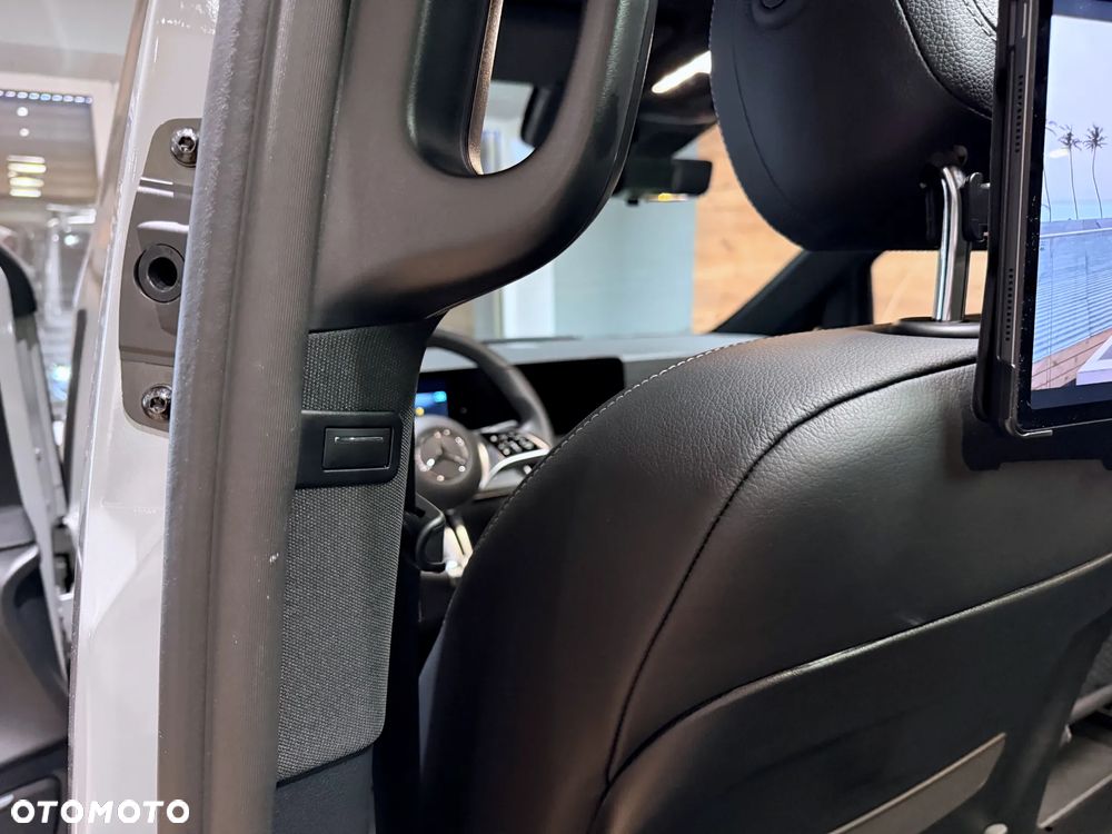 Mercedes-Benz Klasa V 300 d 4-Matic 9G-Tronic Exclusive (d³ugi) - 16