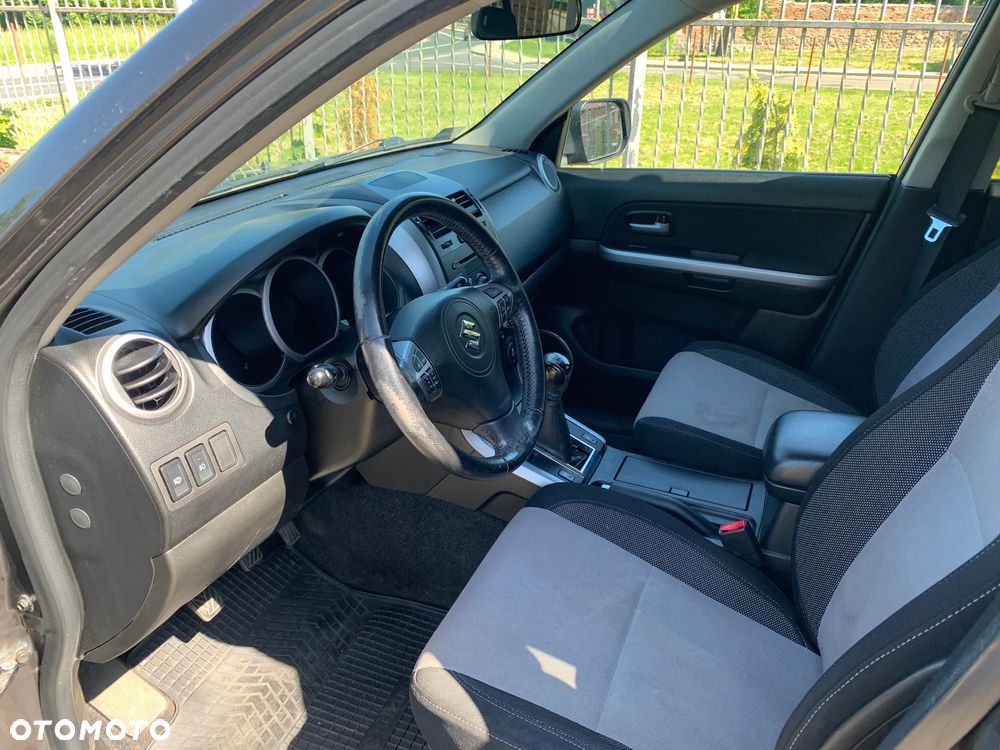 Suzuki Grand Vitara 2.4 Elegance EU5 - 4