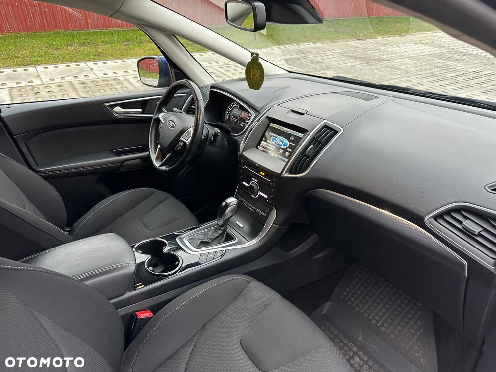 Ford S-Max 2.0 TDCi Titanium PowerShift - 6