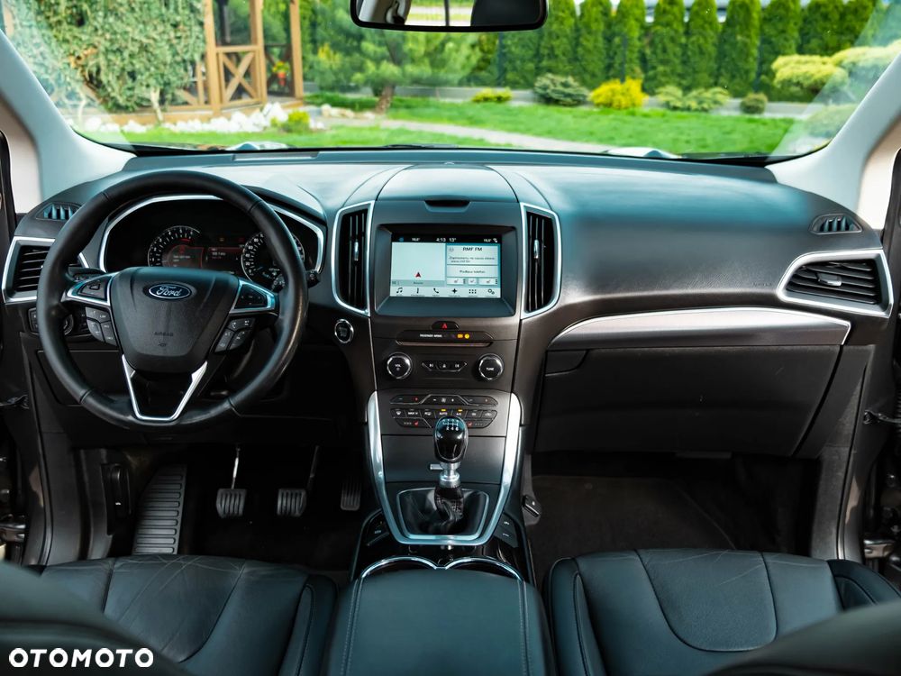Ford Edge 2.0 TDCi 4x4 Titanium - 14