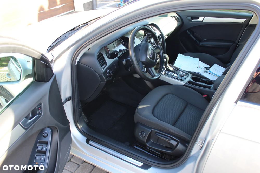 Audi A4 ver-avant-2-7-tdi-dpf-multitronic-ambition - 9