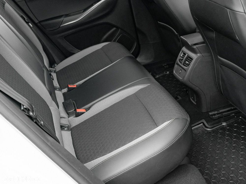 Opel Grandland X 1.2 T GPF Elegance S&S - 29