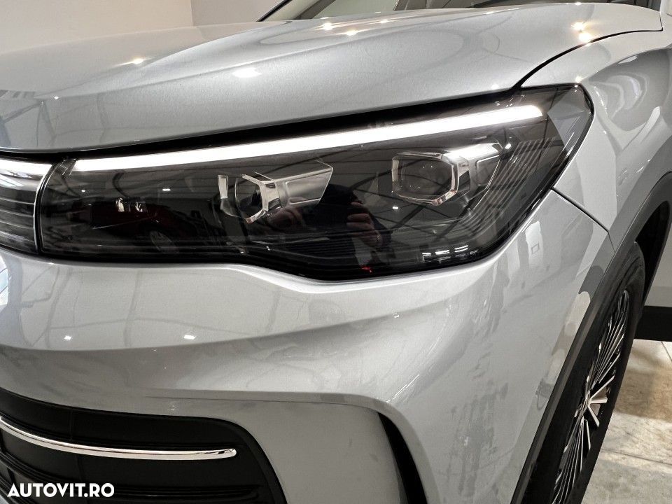 Volkswagen Tiguan - 10