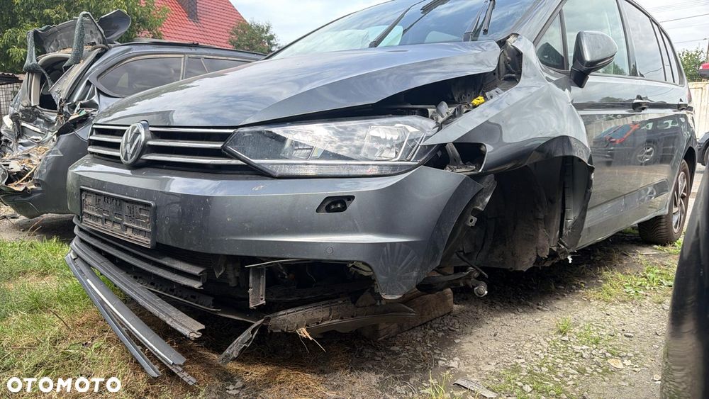 Volkswagen Touran 2.0 TDI SCR (BlueMotion Technology) DSG Highline - 39