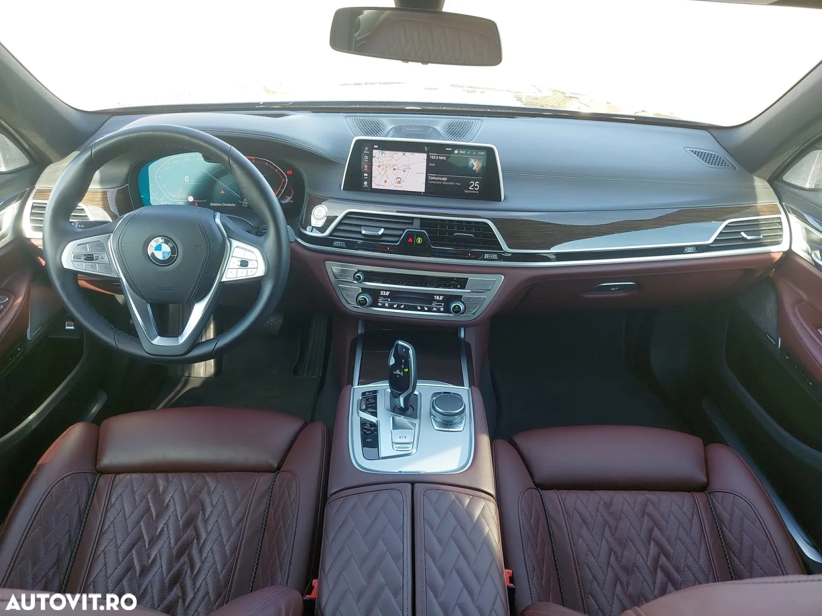 BMW Seria 7 750Li xDrive - 12