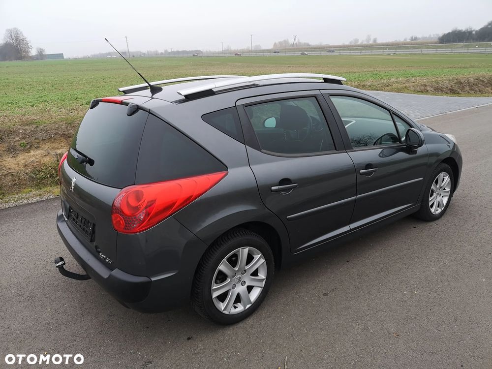 Peugeot 207 1.6 Premium - 4