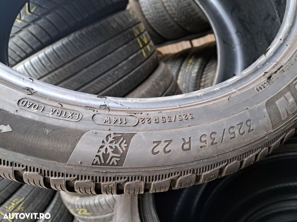 O anvelopa  325/35 R22 Michelin - 5