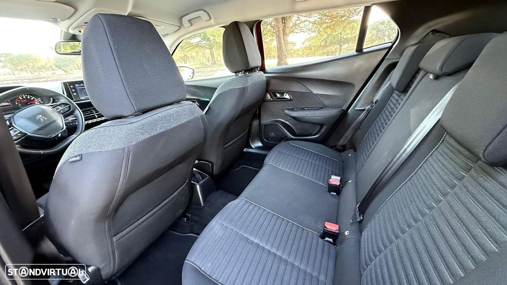 Peugeot 2008 PureTech 100 Style - 37