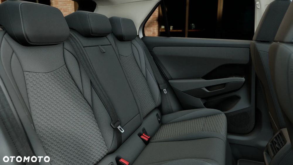 Volkswagen T-Roc 1.5 eTSI Life DSG - 14