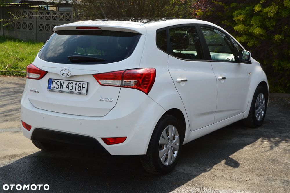 Hyundai ix20 1.4 UEFA EURO 2012 Edition - 18