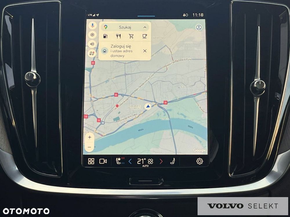 Volvo V60 Cross Country - 25