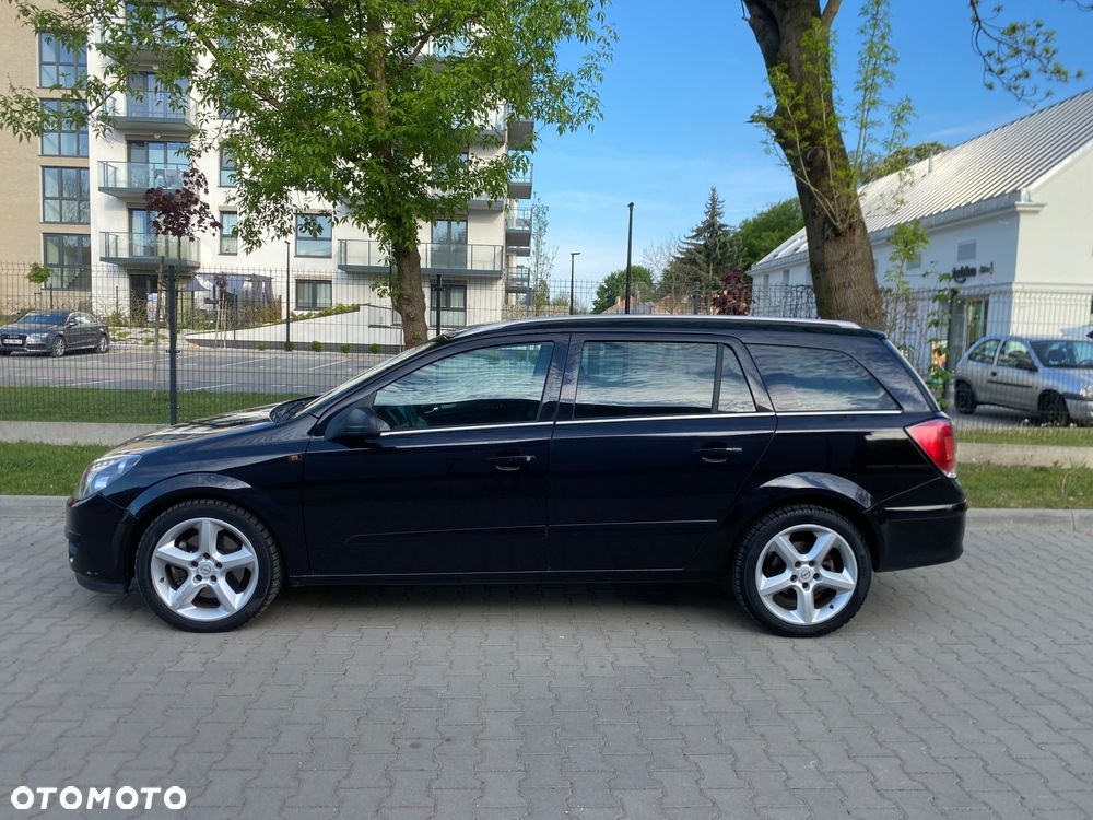 Opel Astra 2.0 T Elegance - 4