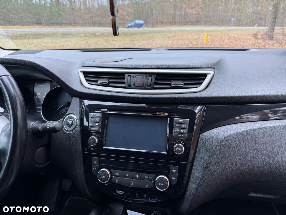 Nissan Qashqai 1.6 DCi 4x4 Tekna EU6 - 10